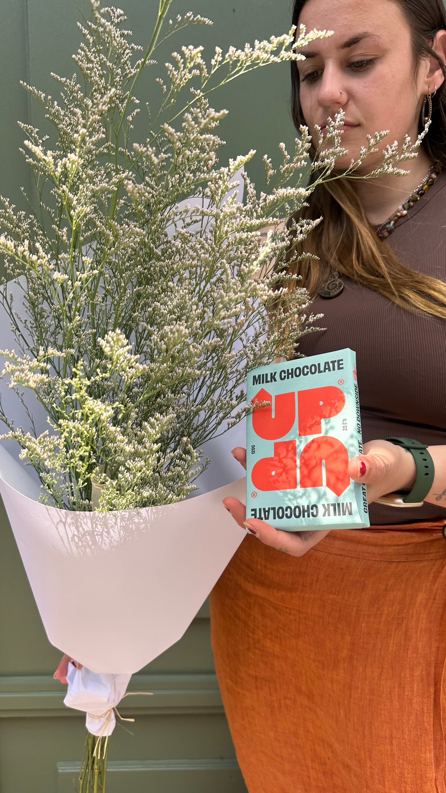 UP-UP Choc + Flowers