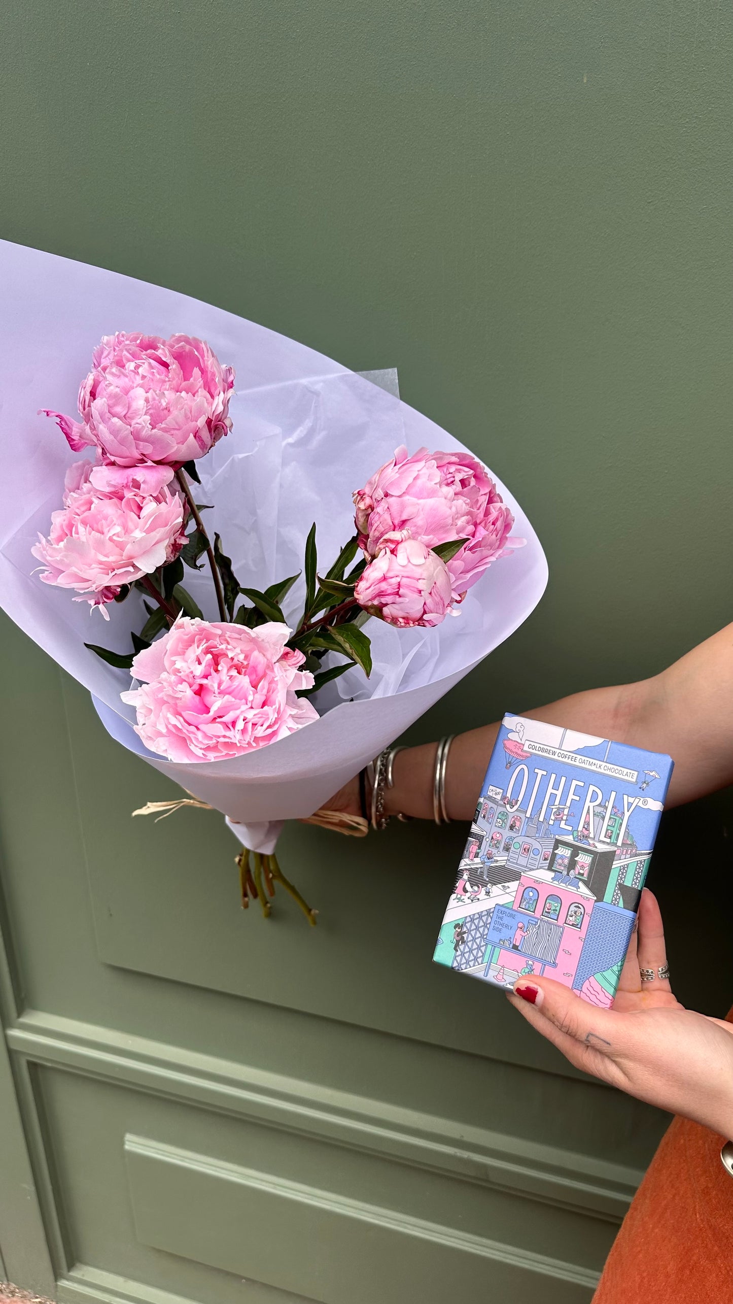 Vegan Choc + Flowers