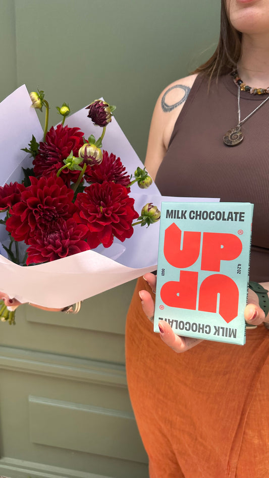 UP-UP Choc + Flowers