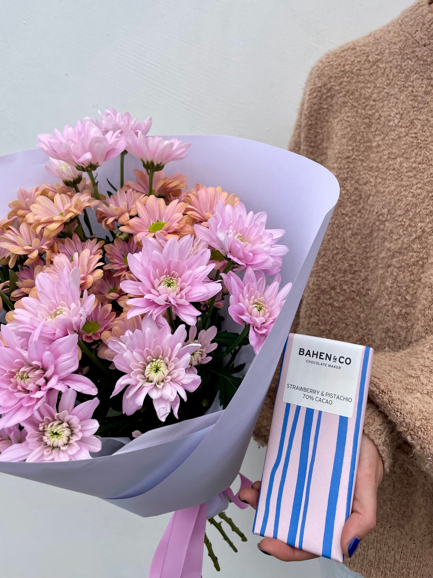Organic Choc + Flowers